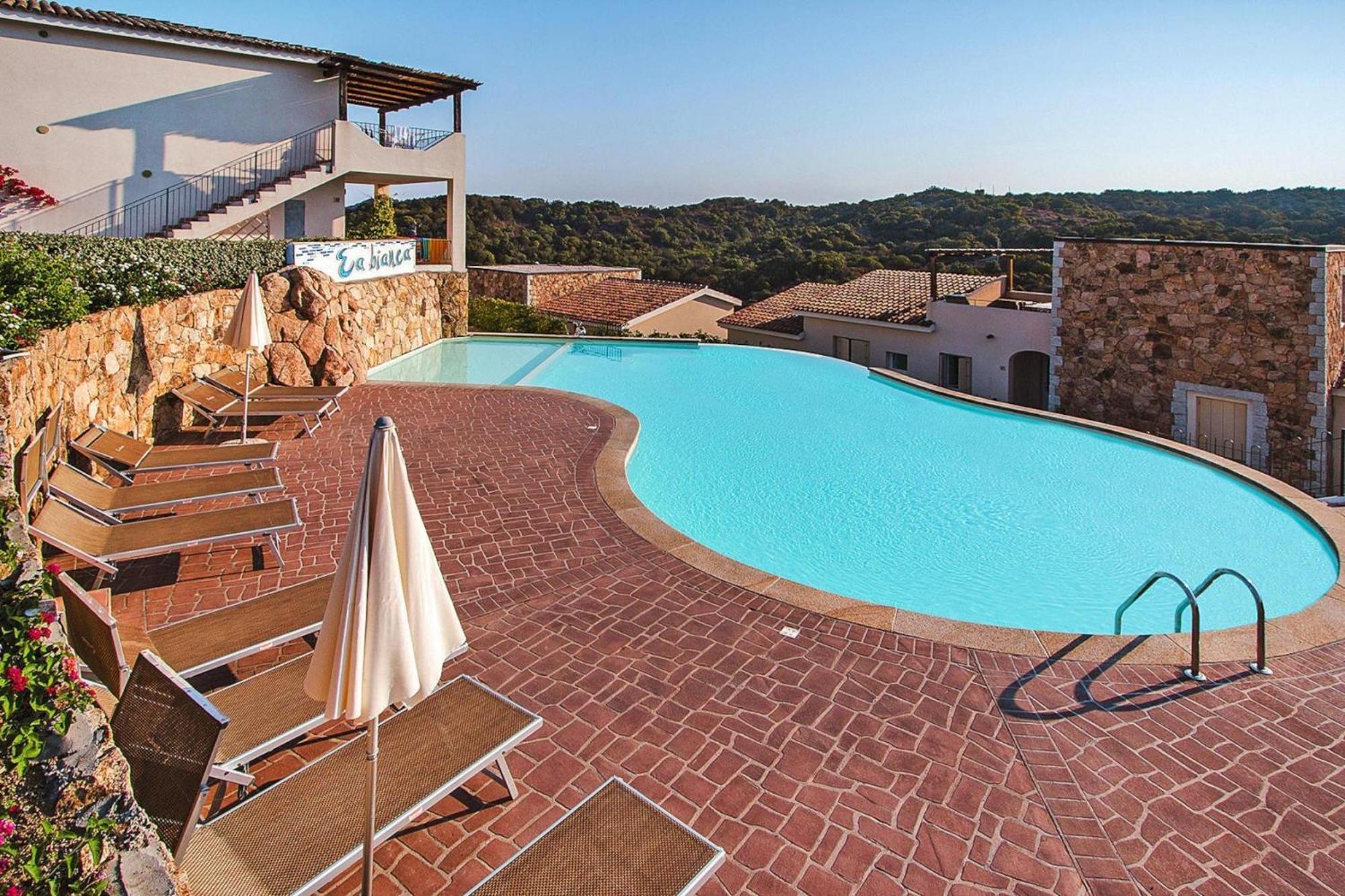 Holiday residence Ea Bianca Baja Sardinia - ISR01294-DYE Cala Bitta Exterior foto